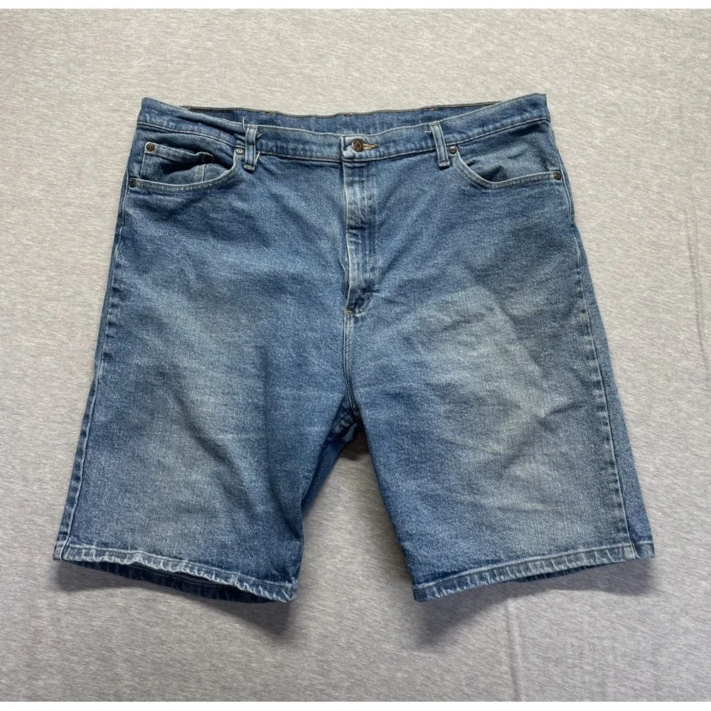 Wrangler Premium Jean Shorts Mens 42 Blue Denim Medium Wash Cotton Relaxed Fit